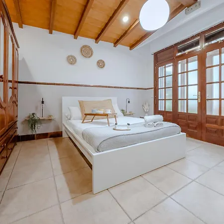 Casco Antiguo Boutique - A 100m De La Playa Apartment *